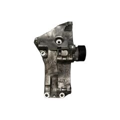 VW Golf 6 hatchback r.v. 2011 držák alternátoru CGG 036260885