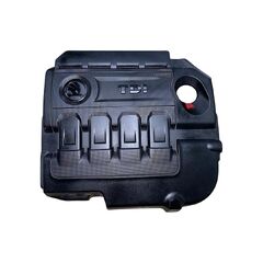 Škoda Octavia 3 RS kombi r.v. 2015 horní kryt motoru 04L103925N