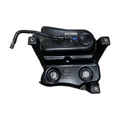 VW Passat B8 kombi r.v. 2016 nádrž AdBlue 3Q0131877C