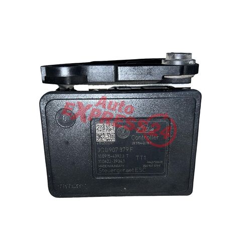 VW Golf 7 R-Line hatchback r.v. 2015 řídící jednotka ABS 3Q0907379F 3Q0614517F