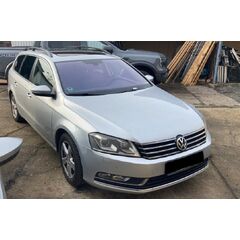 Vůz na náhradní díly VW Passat B7 kombi 2012 CAYC MYP LA7W