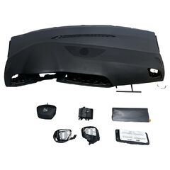 Seat Leon 5F kombi r.v. 2017 černá palubní deska