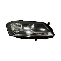 VW Passat B7 kombi r.v. 2014 pravé přední světlo halogen 3AB941006