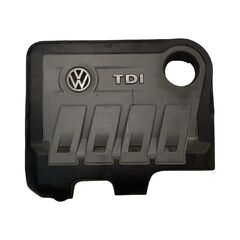 VW Passat B7 r.v. 2012 horní kryt motoru CFGB 03L103925R