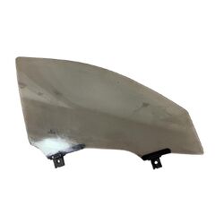 Škoda Octavia 2 facelift kombi Laurin a Klement r.v. 2010 pravé přední dvojité sklo