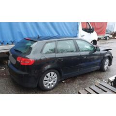 Vůz na náhradní díly Audi A3 8P Sportback FL 2009 CCZA JFP LZ9Y