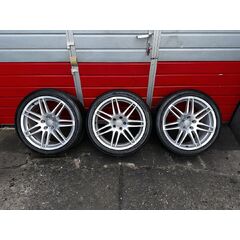 Audi kola 255/40 R19 letní pneu 3,09mm DOT 4018 8.5Jx19H2 ET48 4F0601025BA