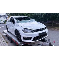 Vůz na náhradní díly VW Golf 7 R-Line hatchback 2015 CXSA PRL LC9A