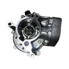 Škoda Octavia 3 RS kombi r.v. 2014 podtlakové čerpadlo CHHB 06L145100B