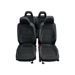 VW Scirocco r.v. 2009 sedačky