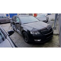 Vůz na náhradní díly Škoda Octavia 3 kombi 2014 CKFC PUH LF9R