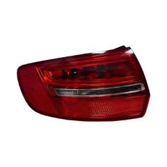 Audi A3 8P Sportback facelift r.v. 2009 levé zadní vnější světlo 8P4945095E