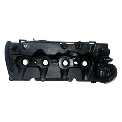 VW Passat B8 kombi r.v. 2017 ventilové víko CRLB 03L103469S