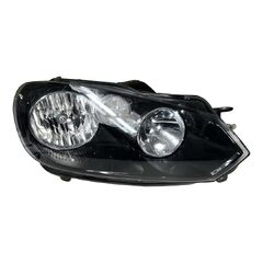 VW Golf 6 kombi r.v. 2010 pravé přední světlo halogen