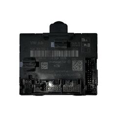 Řídící jednotka dveří 5Q0959593E