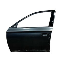 Škoda Superb 3 levé přední dveře