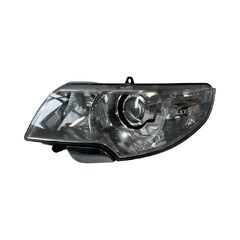 Škoda Superb 2 kombi r.v. 2011 levé přední světlo xenon 3T1941017E jednotky 7L6941329B 3T1941015E 5DV009000-00