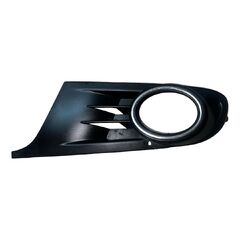 VW Golf 6 kombi r.v. 2012 levá mřížka předního nárazníku 1K9853665