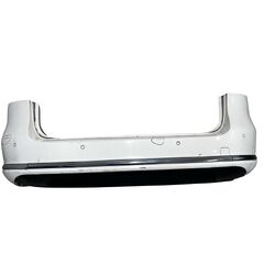 W Passat B7 kombi r.v. 2013 bílá barva kód barvy LB9A zadní nárazník 4 x PDC