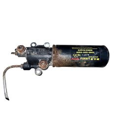 Audi RS4 B7 8E sedan r.v. 2007 centrální ventil tlumiče 8E0616887 A2310-02006