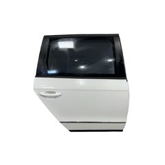 VW Passat B6 kombi r.v. 2008 bílá barva kód barvy LB9A pravé zadní dveře