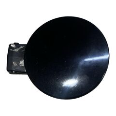 VW Scirocco 3 r.v. 2009 černá metalíza kód barvy LC9X víko nádrže 1K8809857C