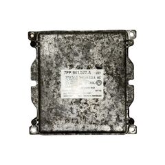 VW Passat B8 kombi r.v. 2015 řídící jednotka xenonu 7PP941572A