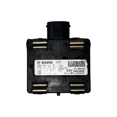 VW Passat B8 kombi r.v. 2016 ACC radar 3Q0907561C 3Q0907572B