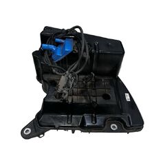 Audi A4 B9 8W S-Line avant r.v. 2017 nádrž AdBlue 8W0131879BB