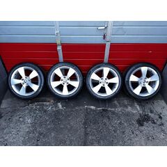Škoda kola 225/45 R17 letní pneu 6,38mm DOT0324 7Jx17H2 ET49 5E0601025D