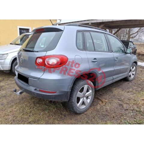 Vůz na náhradní díly VW Tiguan 5N 2008 CBAB JBG LR7N