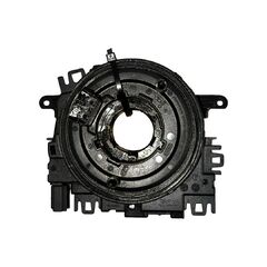 VW Passat B8 kombi r.v. 2015 kroužek volantu 5Q0953569A