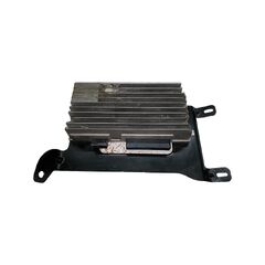Zesilovač 8T0035223L