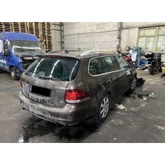 Vůz na náhradní díly VW Golf 6 kombi 2012 CAYC LHW LH8Z