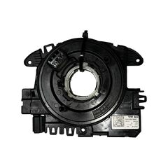 VW Passat B7 kombi r.v. 2012 kroužek volantu 5K0953569T