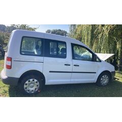 Vůz na náhradní díly VW Caddy 2K Life 2009 BSU JCY LB9A
