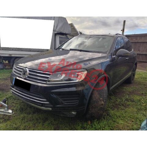 Vůz na náhradní díly VW Touareg 7P 2012 CKDA NAE LC9X