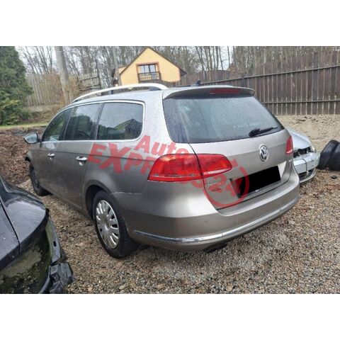 Vůz na náhradní díly VW Passat B7 kombi 2014 CFFB PPY LC8Y