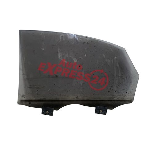 Audi A8 D4 4H sedan r.v. 2011 levé zadní sklo dvojité