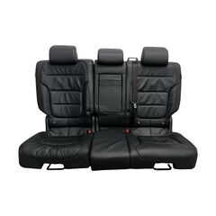 VW Touareg 7P facelift r.v. 2016 sedačky