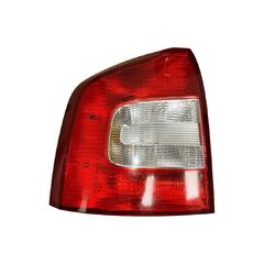 Škoda Octavia 2 RS facelift kombi r.v. 2010 levé zadní vnější světlo 1Z9945095A