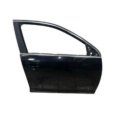 VW Golf 5 kombi r.v. 2009 černá metalíza kód barvy LC9X pravé přední dveře