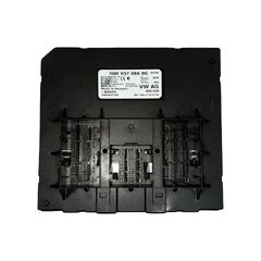 VW Passat B8 kombi r.v. 2015 centrální řídící jednotka 5Q0937086BC