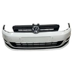 VW Golf 7 kombi r.v. 2015 bílá metalíza kód barvy LC9A přední nárazník