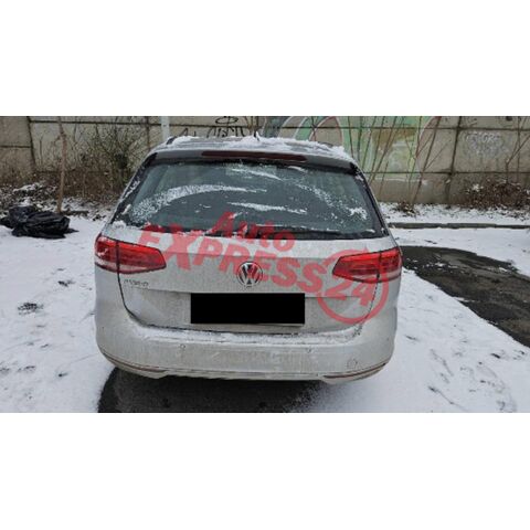 Vůz na náhradní díly VW Passat B8 kombi 2018 DFGA SWV LA7W