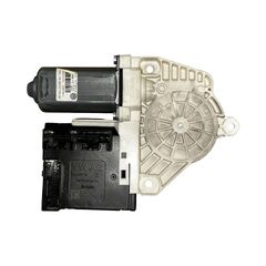 VW Passat CC r.v. 2010 motorek stahovaní oken 3C0959793A 1T0959701AG