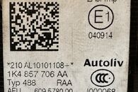 VW Golf 5 hatchback r.v. 2008 pravý přední pás 1K4857706AA