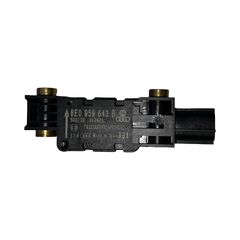 Audi RS4 B7 8E sedan r.v. 2007 řídící jednotka příčného zrychlení 8E0959643B