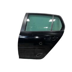 VW Golf 5 hatchback r.v. 2007 černá metalíza kód barvy LC9Z levé zadní dveře