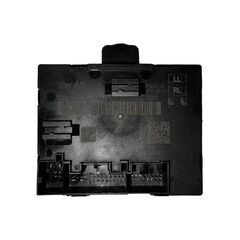 Škoda Superb 3 kombi r.v. 2016 řídící jednotka dveří 5Q0959395E